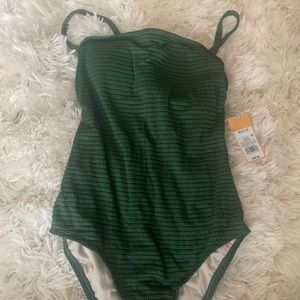 Target swim NWT M